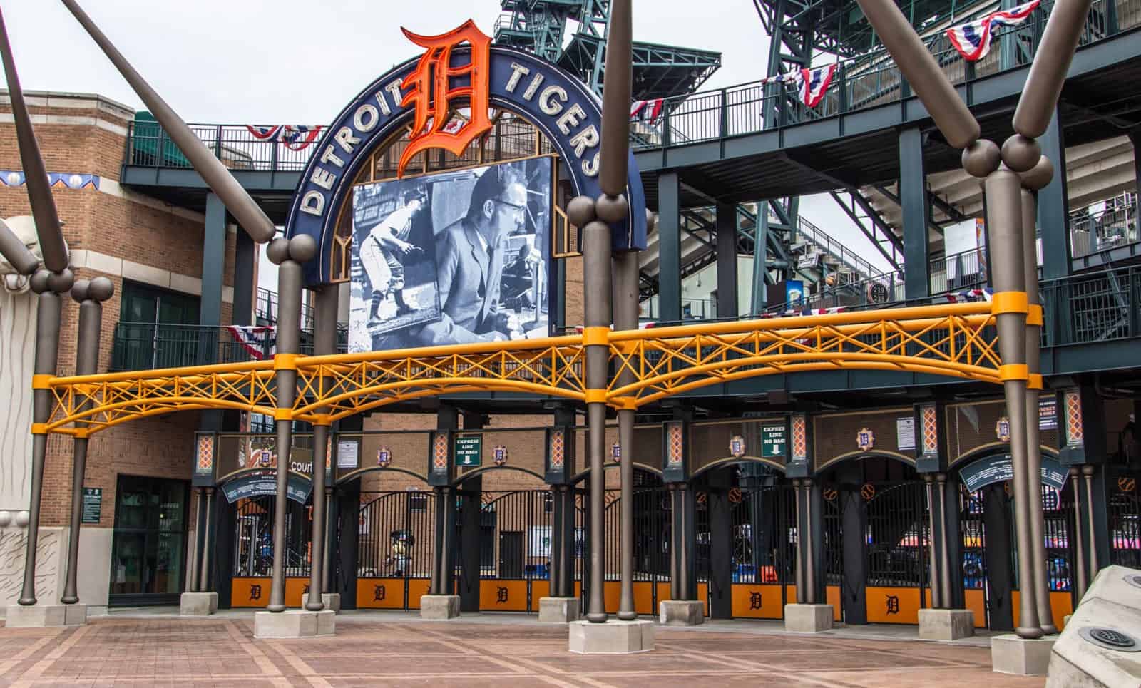 Detroit Tigers Sign